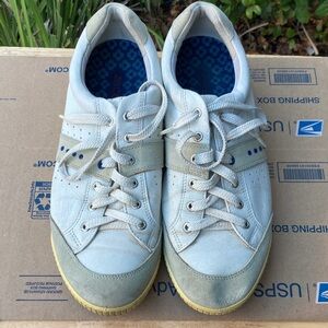 Men’s Ecco white and gray sneaker shoes size 47